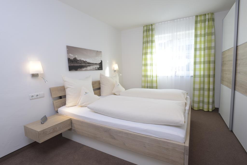 Ferienwohnungen Gerlach Oberstdorf Bilik gambar